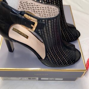 NWT Luise et Cie brand new in the box open toe size 10 4 inch heel